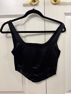 Divided Black Cropped Tank Top